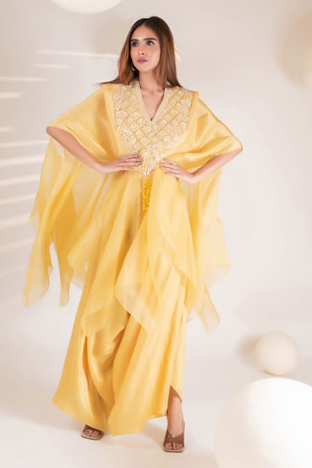 Pallavi Poddar Yellow Organza Embroidery Resham V Neck Arya Quad Bloom Kurta With Flared Pant 