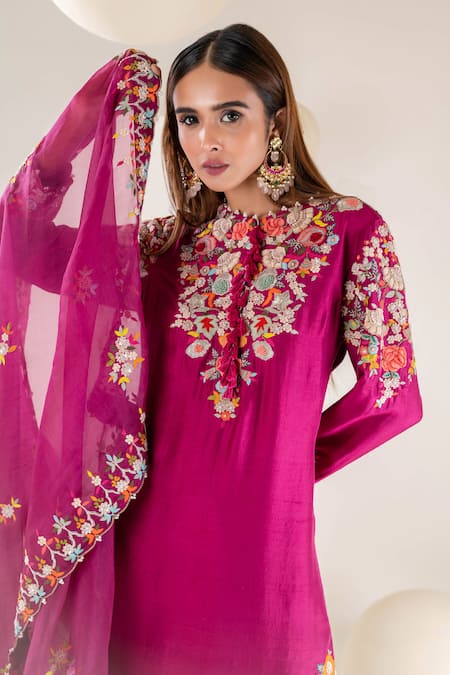 Pallavi Poddar Pink Organza, Satin, Lycra Tassels, Embroidery Round Neck Floral Kurta Pant Set Online at Aza Fashions Pallavi Poddar_Pink Organza, Satin, Lycra Tassels, Embroidery Round Neck Floral Kurta Pant Set _Online_at_Aza_Fashions