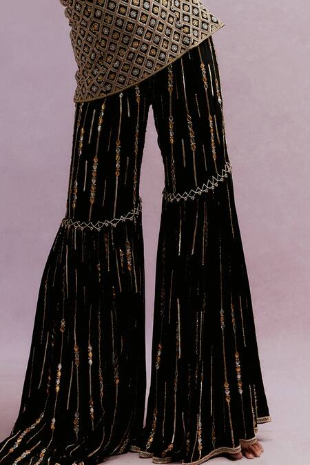 Buy_Anushka Khanna_Black Silk, Crepe Diamonds, Embroidery Bandeau Neck Kurta With Gharara_Online_at_Aza_Fashions