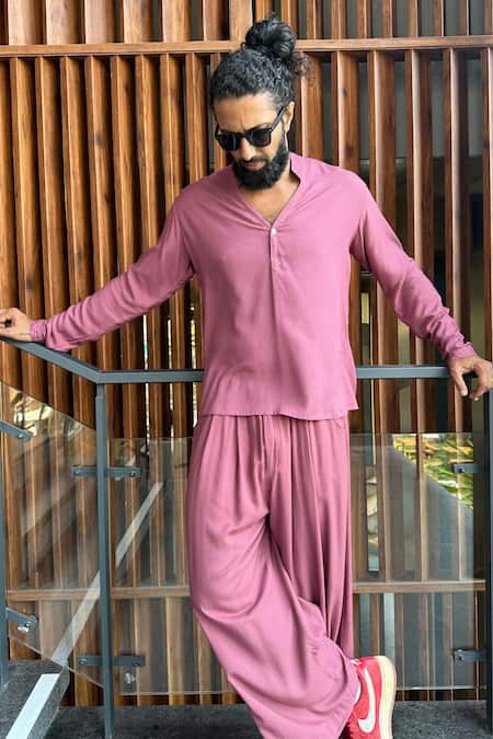Buy_Aliaum_Pink Rayon Plain Stand Collar Shirt And Flared Pant Set _Online_at_Aza_Fashions