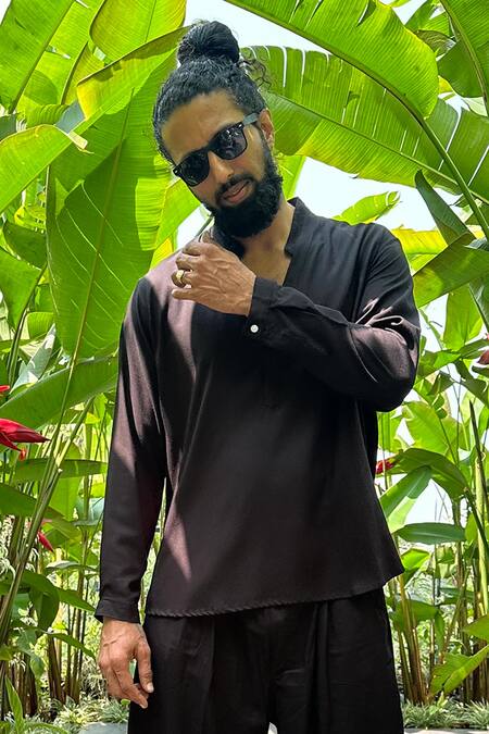 Shop_Aliaum_Black Rayon Plain Full Sleeve Shirt With Pant _Online_at_Aza_Fashions