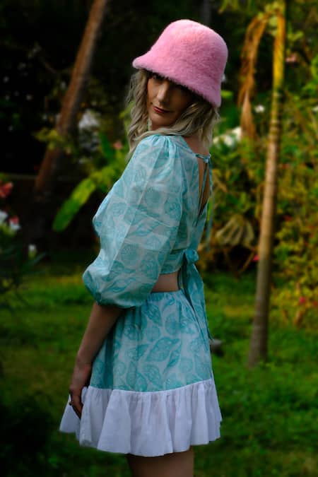 Aliaum_Blue Cotton Print Coastal Vibes V Neck Top With Skirt_Online_at_Aza_Fashions