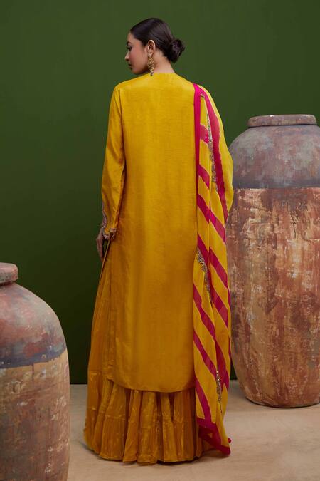 Vasavi Shah Gota Embroidered Kurta Gharara Set 