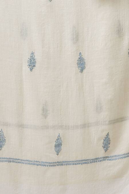 Shop Toosh Kashmir Off White Sozni Hand Embroidered Shawl Online at Aza Fashions Shop_Toosh Kashmir_Off White Sozni Hand Embroidered Shawl _Online_at_Aza_Fashions