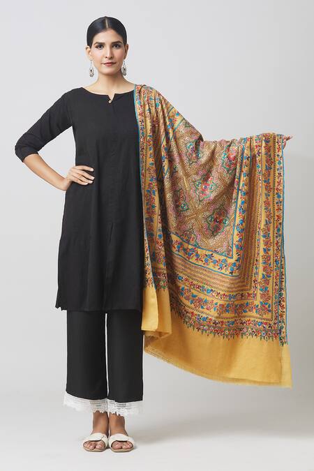 Shop Toosh Kashmir Beige Sozni Embroidered Jamawar Pashmina Shawl at Aza Fashions Shop_Toosh Kashmir_Beige Sozni Embroidered Jamawar Pashmina Shawl_at_Aza_Fashions