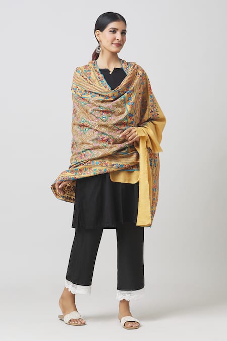 Buy Toosh Kashmir Beige Sozni Embroidered Jamawar Pashmina Shawl Online at Aza Fashions Buy_Toosh Kashmir_Beige Sozni Embroidered Jamawar Pashmina Shawl_Online_at_Aza_Fashions