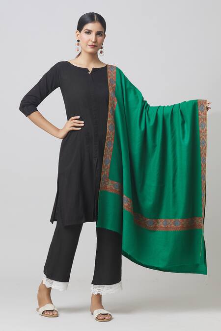 Shop Toosh Kashmir Green Sozni Floral Hand Embroidered Shawl at Aza Fashions Shop_Toosh Kashmir_Green Sozni Floral Hand Embroidered Shawl_at_Aza_Fashions