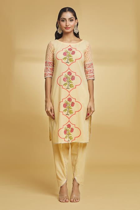 Maayera Jaipur Yellow Silk Organza, Cotton Gota Floral Geometric Pattern Kurta Jacket Set at Aza Fashions Maayera Jaipur_Yellow Silk Organza, Cotton Gota Floral Geometric Pattern Kurta Jacket Set _at_Aza_Fashions
