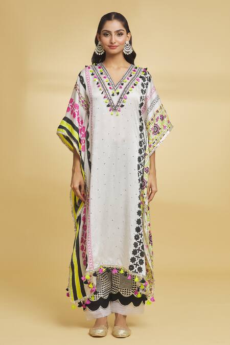 Maayera Jaipur White Muslin, Cotton Tassels V-neck Floral Pattern Kaftan And Pant Set Online at Aza Fashions Maayera Jaipur_White Muslin, Cotton Tassels V-neck Floral Pattern Kaftan And Pant Set _Online_at_Aza_Fashions