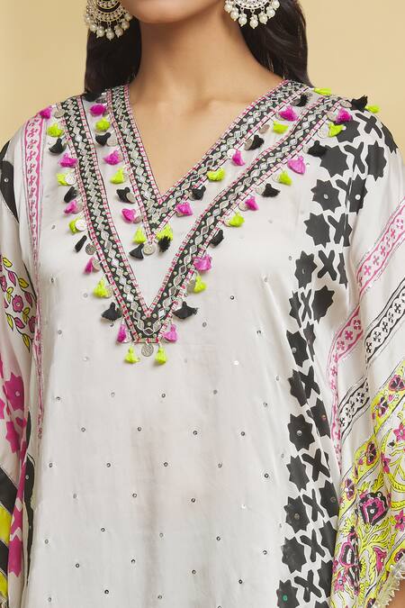 Shop Maayera Jaipur White Muslin, Cotton Tassels V-neck Floral Pattern Kaftan And Pant Set Online at Aza Fashions Shop_Maayera Jaipur_White Muslin, Cotton Tassels V-neck Floral Pattern Kaftan And Pant Set _Online_at_Aza_Fashions