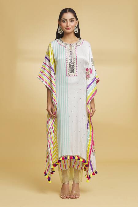 Maayera Jaipur_White Muslin, Cotton Gota Patti, Carnival Bloom Embellished Kaftan With Pant _at_Aza_Fashions
