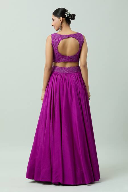 Shop Mrunalini Rao Magenta Silk Embroidery, Zari Open Neck Paisley Resham Cape Lehenga Set at Aza Fashions Shop_Mrunalini Rao_Magenta Silk Embroidery, Zari Open Neck Paisley Resham Cape Lehenga Set_at_Aza_Fashions