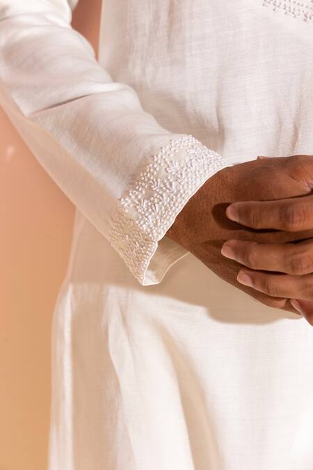 Buy_Seven_Off White Cotton Embroidery French Knots Kurta_Online_at_Aza_Fashions