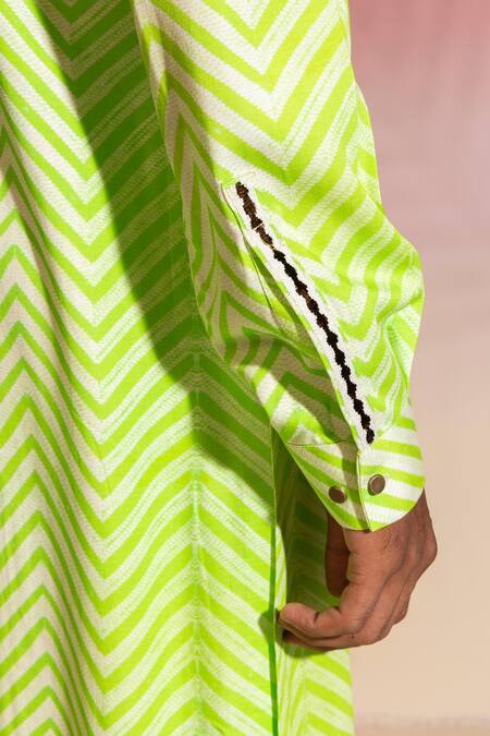 Buy Seven Green Cotton, Silk Shibori Chevron Pattern Kurta Set Online at Aza Fashions Buy_Seven_Green Cotton, Silk Shibori Chevron Pattern Kurta Set_Online_at_Aza_Fashions