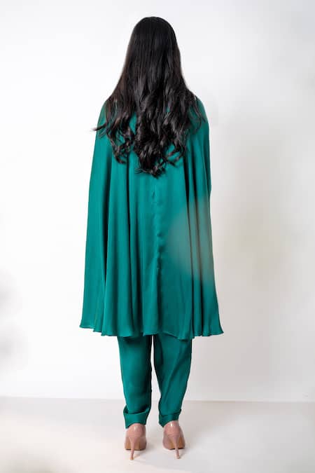 Aanchal Vijaywargi Flora Embroidered Kaftan With Tulip Pant 