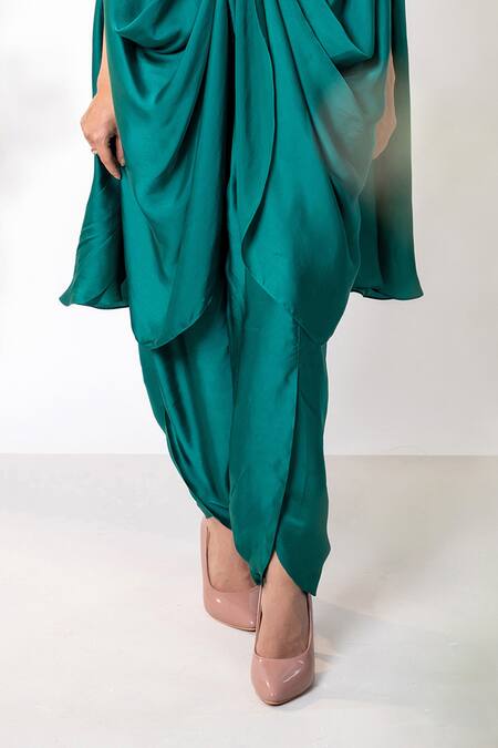 Shop_Aanchal Vijaywargi_Green Bemberg Satin Embroidery Thread V Neck Flora Kaftan With Tulip Pant _Online_at_Aza_Fashions