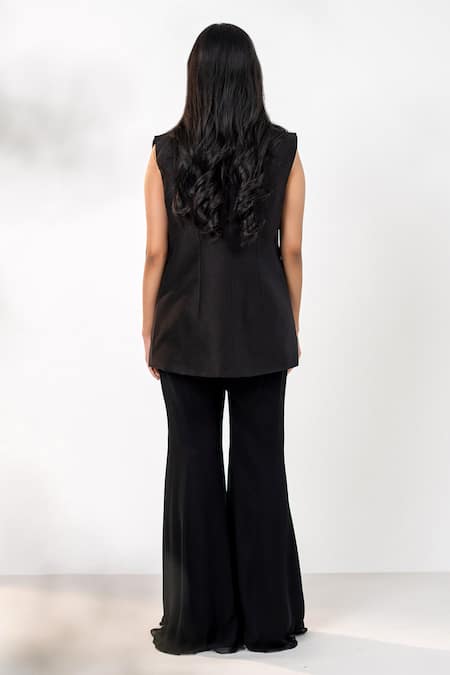 Aanchal Vijaywargi Gardenia Embellished Blazer Bell Bottom Set 