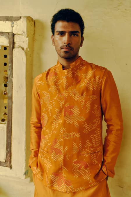 Buy_Drishti & Zahabia_Orange Silk, Chanderi Silk, Cotton Embroidery Bandhej Print Bundi And Kurta Set _Online_at_Aza_Fashions
