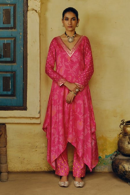 Drishti & Zahabia Pink Dupion Silk Lining Crepe Bandhej Mosaic Bloom Tunic With Pant 
