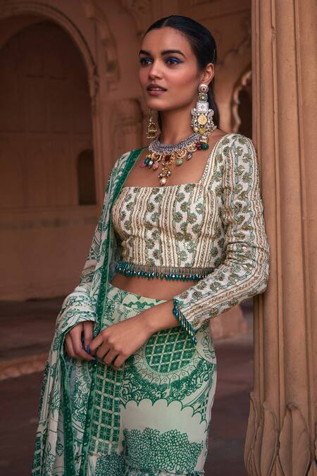Diyarajvvir Green Crepe, Georgette Sequins, Embroidery Thikri Print Blouse Gharara Set Online at Aza Fashions Diyarajvvir_Green Crepe, Georgette Sequins, Embroidery Thikri Print Blouse Gharara Set _Online_at_Aza_Fashions