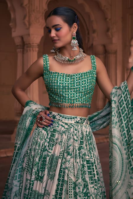 Buy_Diyarajvvir_Green Crepe, Georgette Sequins, Mirrors Square Neck Thikri Print Lehenga Set _Online_at_Aza_Fashions
