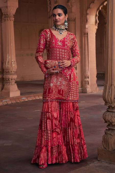 Diyarajvvir Maroon Georgette, Linen Embroidery, Sequins, Thikri Print Kurta And Gharara Set Online at Aza Fashions Diyarajvvir_Maroon Georgette, Linen Embroidery, Sequins, Thikri Print Kurta And Gharara Set _Online_at_Aza_Fashions