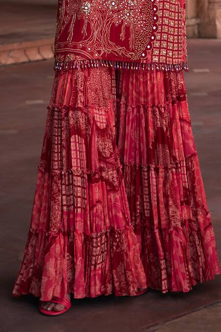 Buy Diyarajvvir Maroon Georgette, Linen Embroidery, Sequins, Thikri Print Kurta And Gharara Set Online at Aza Fashions Buy_Diyarajvvir_Maroon Georgette, Linen Embroidery, Sequins, Thikri Print Kurta And Gharara Set _Online_at_Aza_Fashions