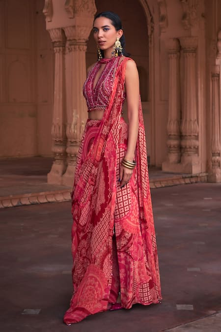 Diyarajvvir Maroon Tulle, Crepe, Georgette Thikri Print Pre-draped Skirt Saree With Blouse Online at Aza Fashions Diyarajvvir_Maroon Tulle, Crepe, Georgette Thikri Print Pre-draped Skirt Saree With Blouse _Online_at_Aza_Fashions