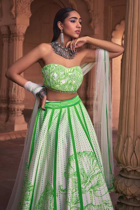 Buy Diyarajvvir Green Tulle, Silk Sequins, Beads Sweetheart Jasmine Embroidered Lehenga Set Online at Aza Fashions Buy_Diyarajvvir_Green Tulle, Silk Sequins, Beads Sweetheart Jasmine Embroidered Lehenga Set _Online_at_Aza_Fashions