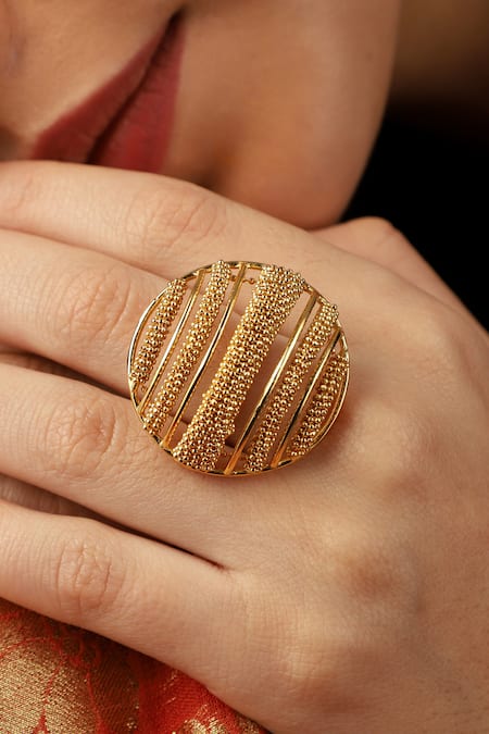 ITRANA Bead Cutwork Embellished Ring 