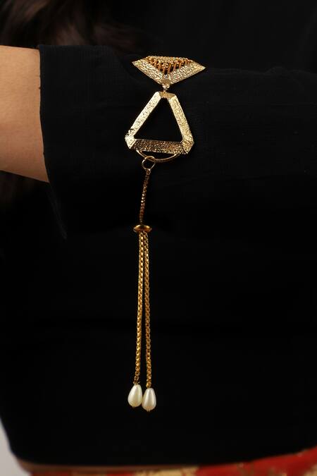 Itrana_Gold Plated Beads Triangle Carved Bracelet _Online_at_Aza_Fashions