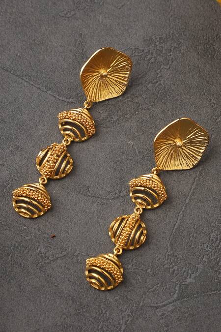 Itrana Plume Ribbed Spheric Danglers 