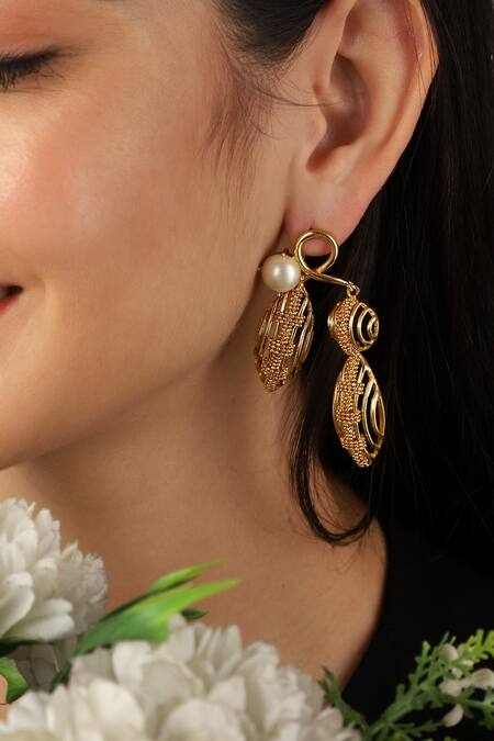 Shop Itrana Gold Plated Pearls Leaflet Swerve Earrings Online at Aza Fashions Shop_Itrana_Gold Plated Pearls Leaflet Swerve Earrings _Online_at_Aza_Fashions