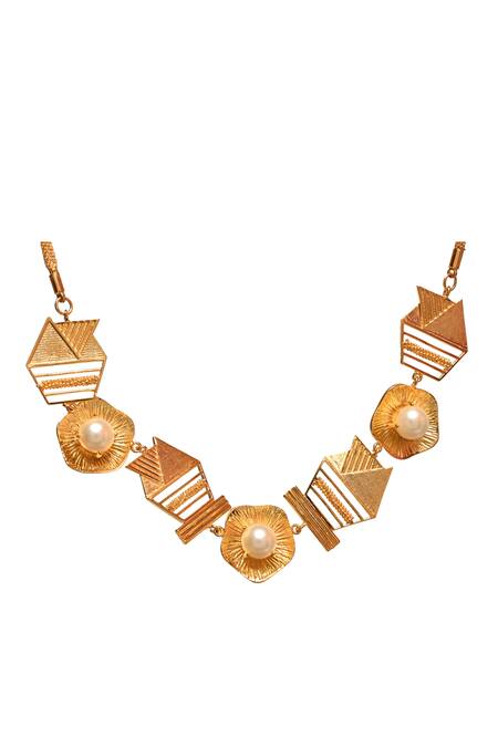 Buy Itrana Gold Plated Blissful Bloom Necklace Online at Aza Fashions Buy_Itrana_Gold Plated Blissful Bloom Necklace _Online_at_Aza_Fashions