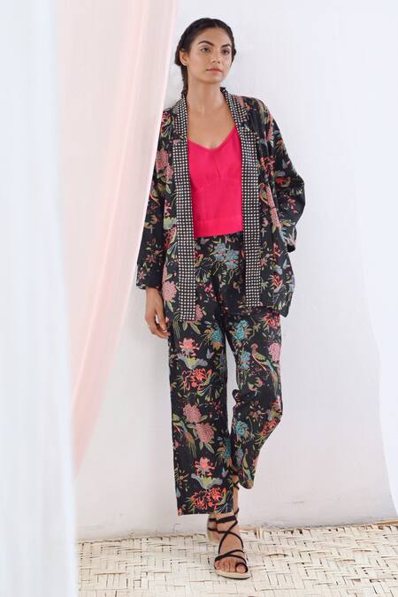 Moontara Black Cotton Embroidery V-, Round Floral Print Jacket Pant Set Online at Aza Fashions Moontara_Black Cotton Embroidery V-, Round Floral Print Jacket Pant Set _Online_at_Aza_Fashions