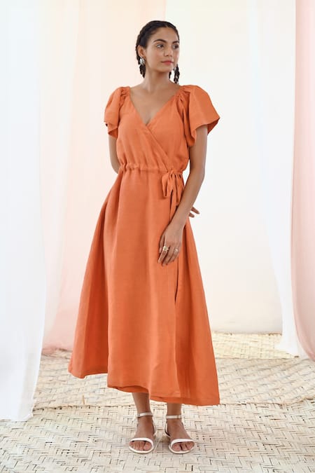 Moontara Orange Linen V-neck Solid Midi Dress Online at Aza Fashions Moontara_Orange Linen V-neck Solid Midi Dress _Online_at_Aza_Fashions