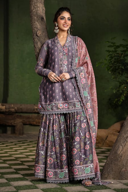 Label Niti Bothra Mughal Floral Pattern Kurta Sharara Set 