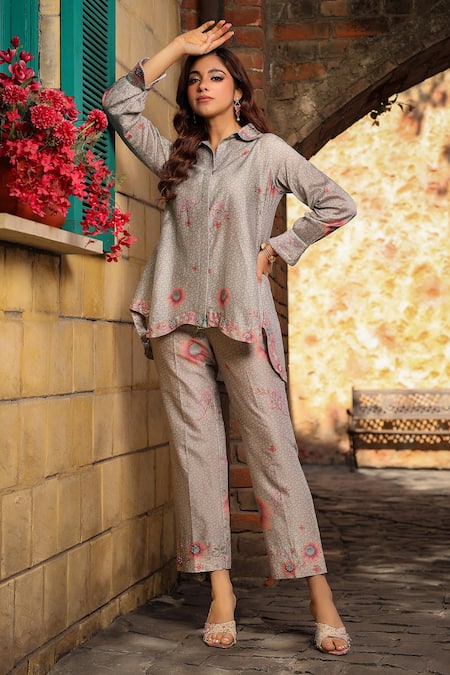 Label Niti Bothra Pink Silk Chanderi Print Floral Collared Neck Mughal Shirt With Pant 