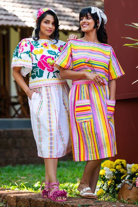 Buy_Prachi Kamat_Multi Color Cotton, Linen Round Neck Portuguese Print Top With Skirt 