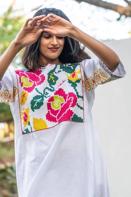 Buy_Prachi Kamat_White Cotton, Linen Embroidery Round Neck Portuguese Print Midi Dress _Online_at_Aza_Fashions