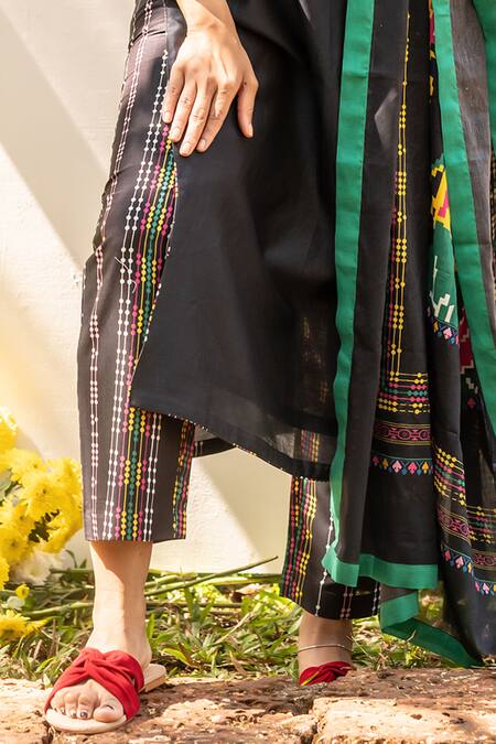 Prachi Kamat Black Chanderi Embroidery Round Neck Portuguese Print Straight Kurta Pant Set Online at Aza Fashions Prachi Kamat_Black Chanderi Embroidery Round Neck Portuguese Print Straight Kurta Pant Set _Online_at_Aza_Fashions