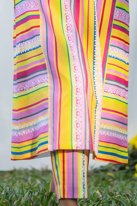 Buy Prachi Kamat Multi Color Cotton, Linen Embroidery Portuguese Folk Print Kurta And Pant Set Online at Aza Fashions Buy_Prachi Kamat_Multi Color Cotton, Linen Embroidery Portuguese Folk Print Kurta And Pant Set _Online_at_Aza_Fashions