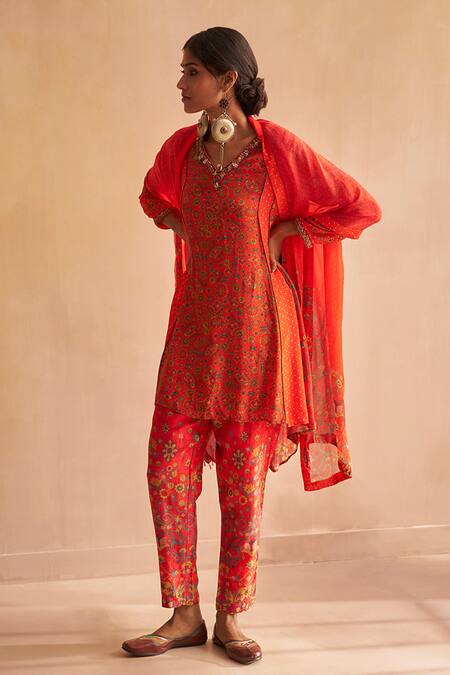 Shop_Saundh_Red Crepe, Organza, Silk Sequins, Nadiya Abstract Floral Print Kurta Pant Set_Online_at_Aza_Fashions