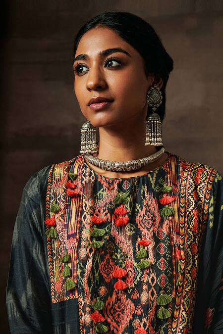 Shop_Saundh_Black Wool, Silk, Cotton Tassels Round Neck Hema Bohemian Print Kurta Salwar Set_Online_at_Aza_Fashions