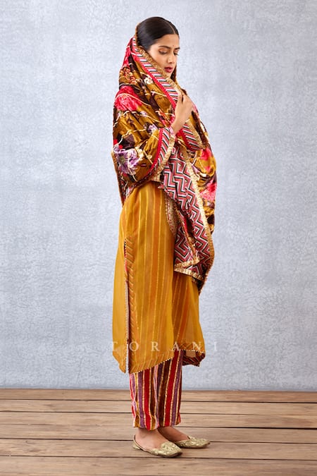 Shop Torani Yellow Velvet And Crepe Digital Print, Gota Aftaabi Malika Doshala Online at Aza Fashions Shop_Torani_Yellow Velvet And Crepe Digital Print, Gota Aftaabi Malika Doshala_Online_at_Aza_Fashions