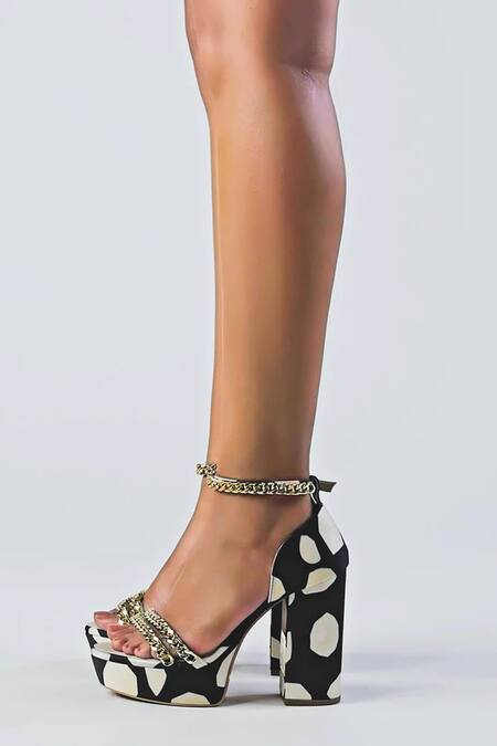 Buy Papa Don't Preach Accessories Black Chains Minzyy Abstract Print Block Heels Online at Aza Fashions Buy_Papa Don't Preach Accessories_Black Chains Minzyy Abstract Print Block Heels _Online_at_Aza_Fashions