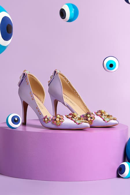 Papa Don't Preach Accessories Very Peri Embroidered Pumps 