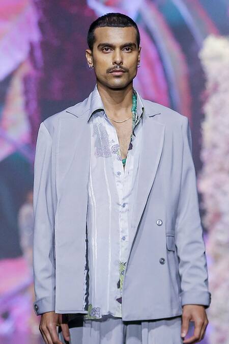 Buy_Nirmooha_Grey Lurex Lapel Collared Blazer _Online_at_Aza_Fashions