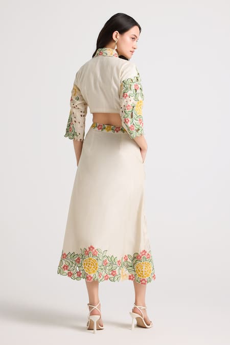 Shop Chandrima Ivory Chanderi, Cotton Embroidery Collared Floral Chequered Cropped Shirt at Aza Fashions Shop_Chandrima_Ivory Chanderi, Cotton Embroidery Collared Floral Chequered Cropped Shirt _at_Aza_Fashions