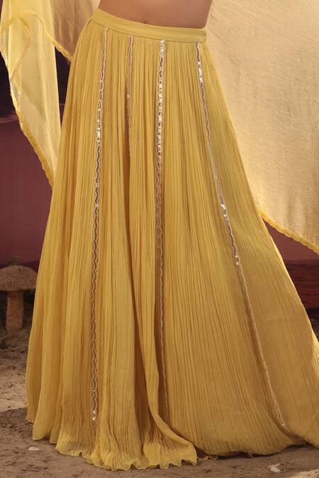 Buy_COUTURE BY NIHARIKA_Yellow Organza, Chiffon Pearls Sweetheart Drop Embroidered Blouse Lehenga Set _Online_at_Aza_Fashions
